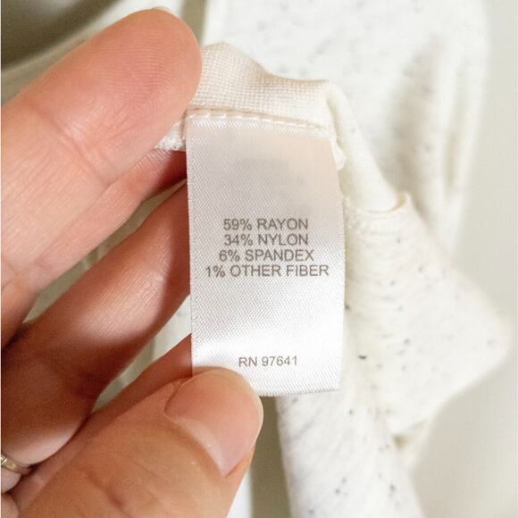 J JILL Cream Black Speckled Ponte Knit Top 3/4 Sleeve Hi-Low Hem Women's Small - Picture 6 of 7